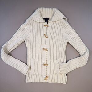 Abercrombie & Fitch Cable Knit Wood Clasps Sweater Womens Large Cream